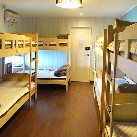 Hello Guesthouse Busan Esterno foto